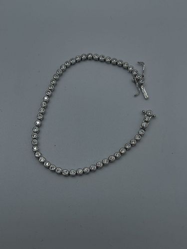 Lot #137 (1 of 4)