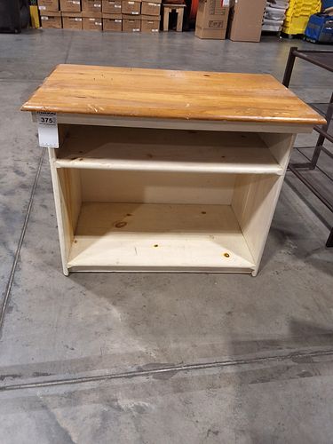 Lot #375 (1 of 5)