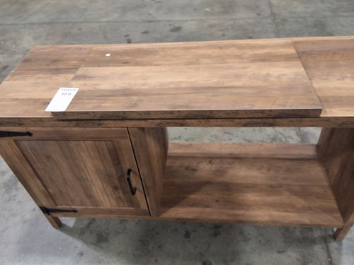 Lot #389 (1 of 4)