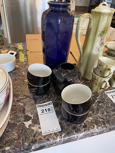 Lot #218 (1 of 12)