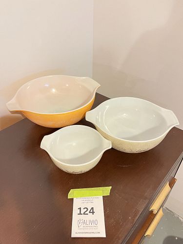 Lot #124 (1 of 4)