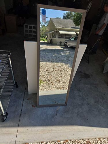Lot #22 (1 of 6)