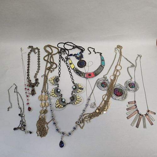 Lot #69 (1 of 10)