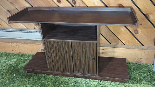 Lot #70 (1 of 7)