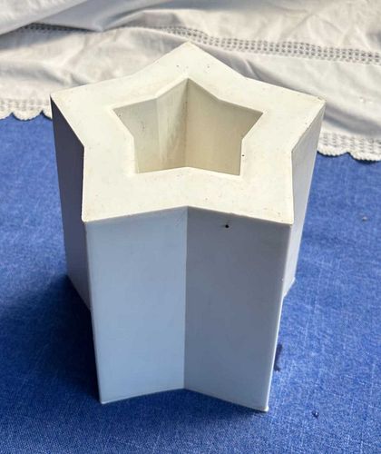 Lot #30 (1 of 3)