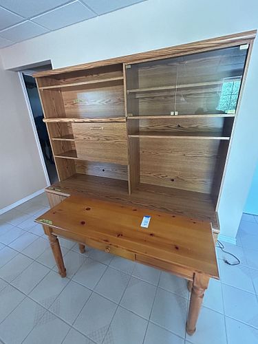 Lot #47 (1 of 16)