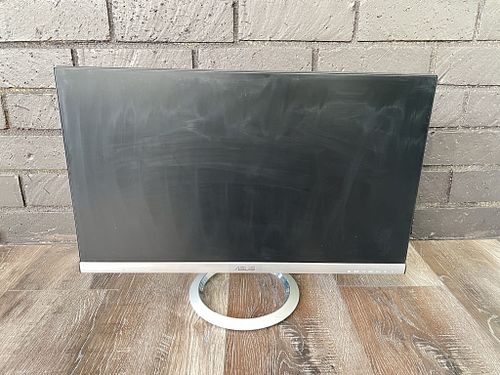 Lot #11 (1 of 5)