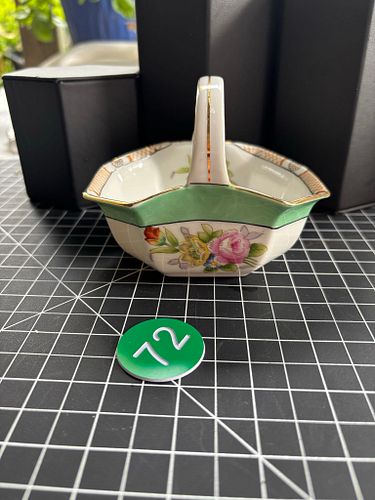 Lot #72 (1 of 11)