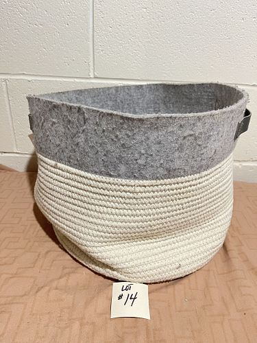 Lot #14 (1 of 4)