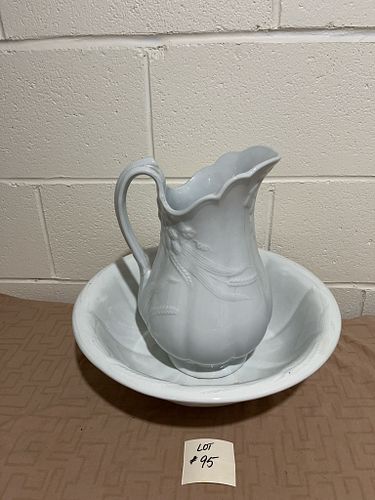 Lot #95 (1 of 7)