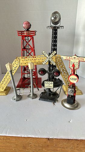 Lot #18 (1 of 8)