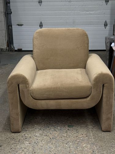 Lot #825 (1 of 11)