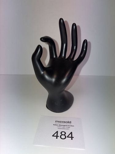 Lot #484 (1 of 7)