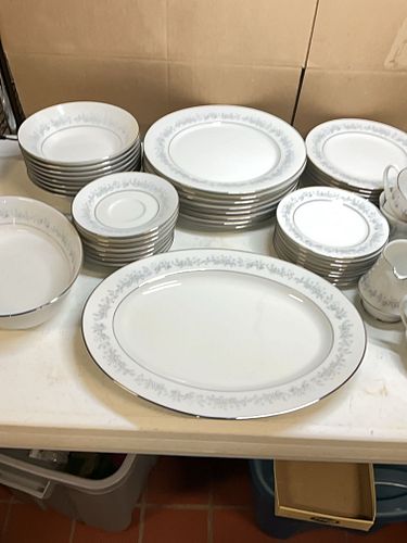 Lot #31 (1 of 8)