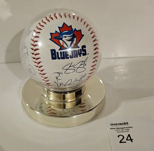 Lot #24 (1 of 7)