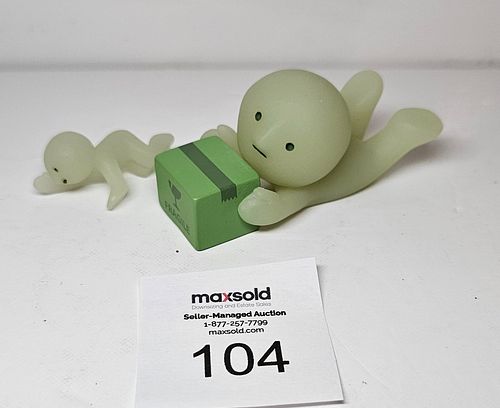 Lot #104 (1 of 6)
