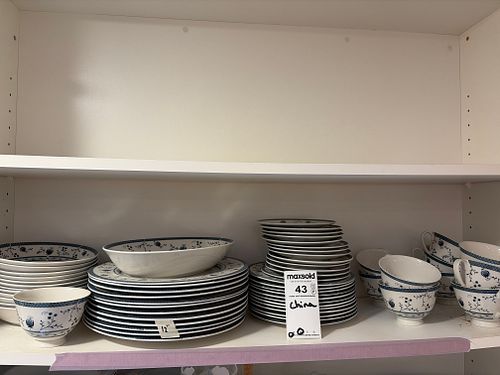 Lot #43 (1 of 9)