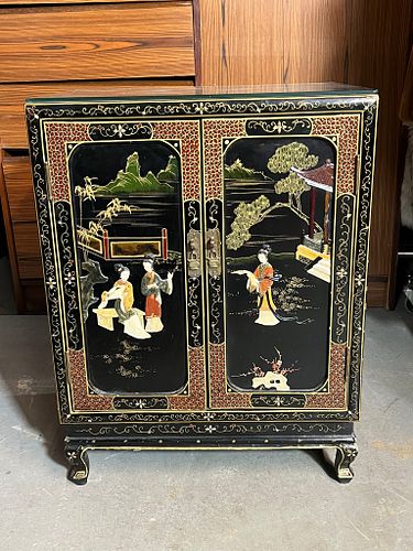 Lot #495 (1 of 11)
