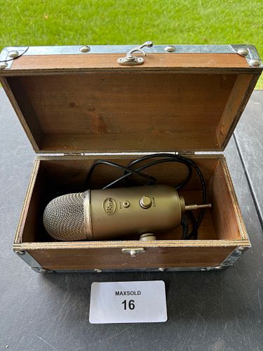 Lot #16 (1 of 4)