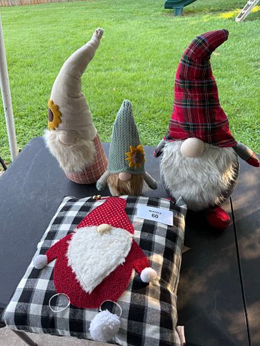 Lot #60 (1 of 7)