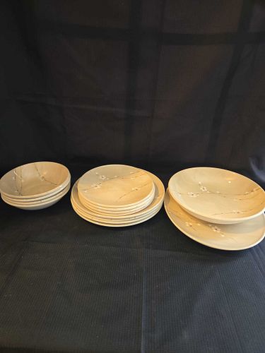 Lot #131 (1 of 8)