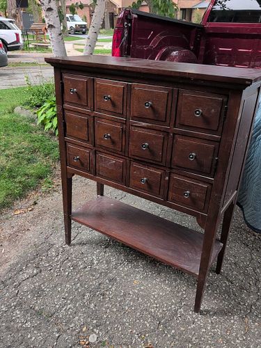 Lot #83 (1 of 13)