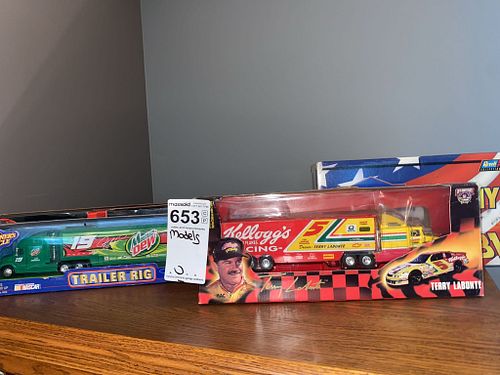 Lot #653 (1 of 14)