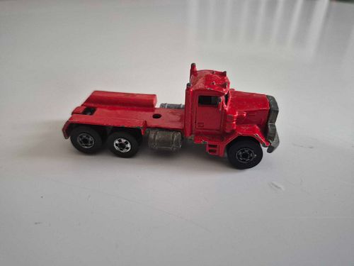 Lot #40 (1 of 4)