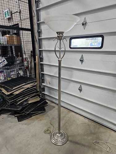 Lot #18 (1 of 7)