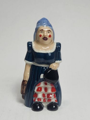 Lot #39 (1 of 4)