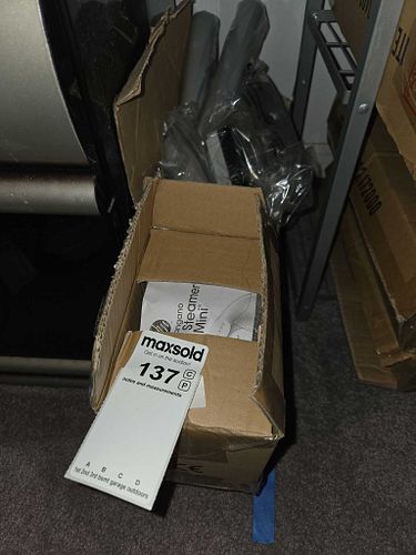 Lot #137 (1 of 9)