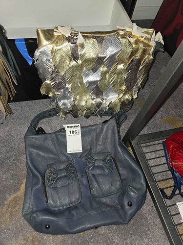 Lot #186 (1 of 12)