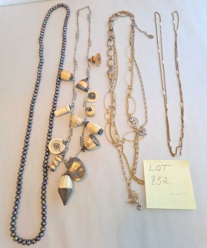 Lot #852 (1 of 15)