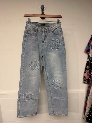 Lot #19 (1 of 3)