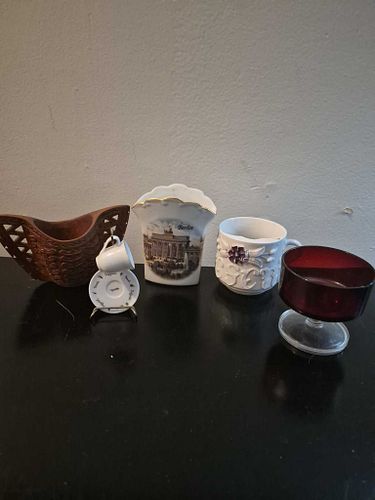 Lot #13 (1 of 9)