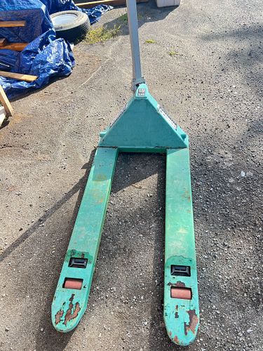 Lot #29 (1 of 3)