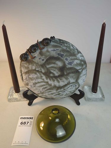 Lot #687 (1 of 6)