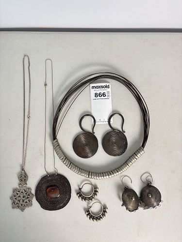 Lot #866 (1 of 19)