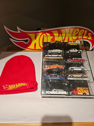 Lot #64 (1 of 7)