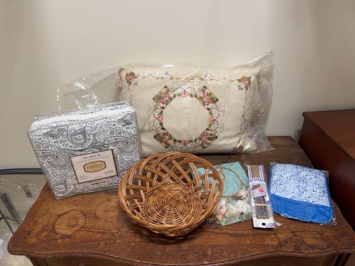 Lot #406 (1 of 5)