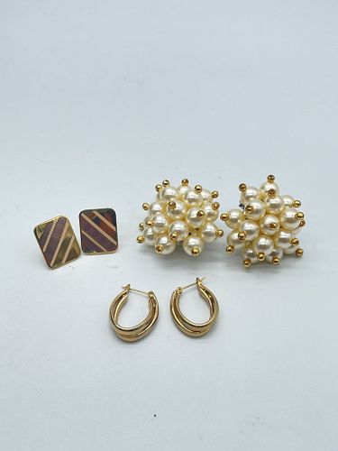 Lot #52 (1 of 8)