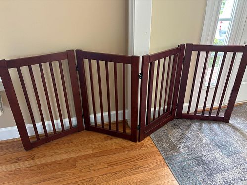 Lot #253 (1 of 3)