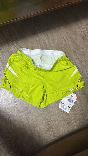 Lot #10 (1 of 6)