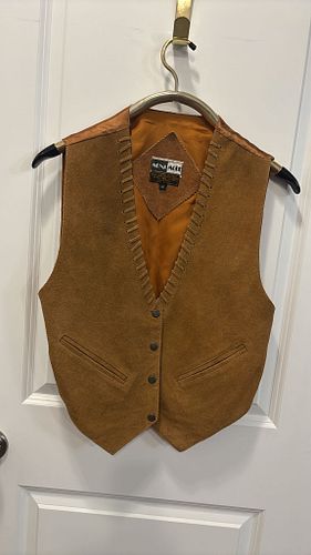 Lot #36 (1 of 8)