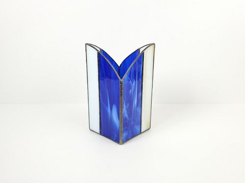 Lot #675 (1 of 9)