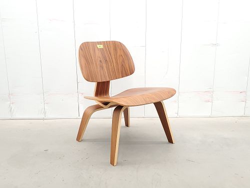 Lot #728 (1 of 12)