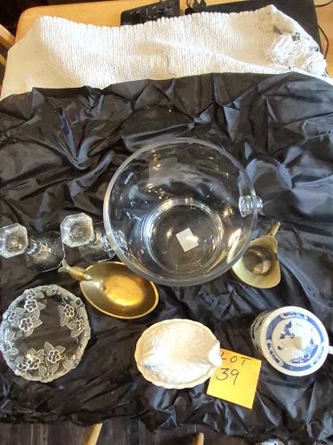 Lot #39 (1 of 12)