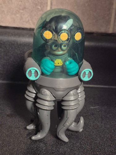 Lot #18 (1 of 3)