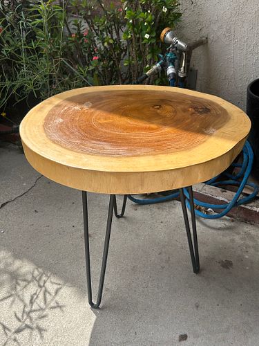 Lot #301 (1 of 4)