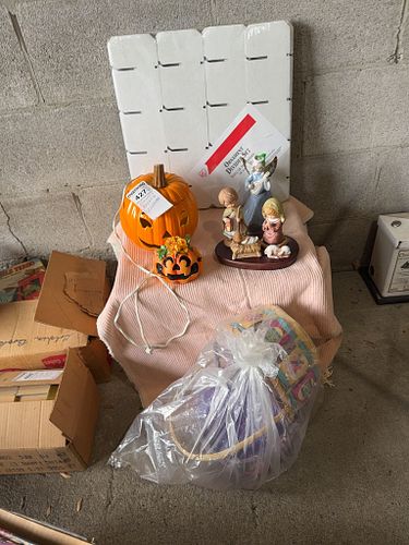 Lot #427 (1 of 10)